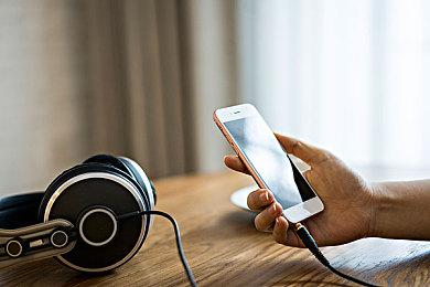 ARPG《恶意不息》单人游戏内容丰富 无需全程联网